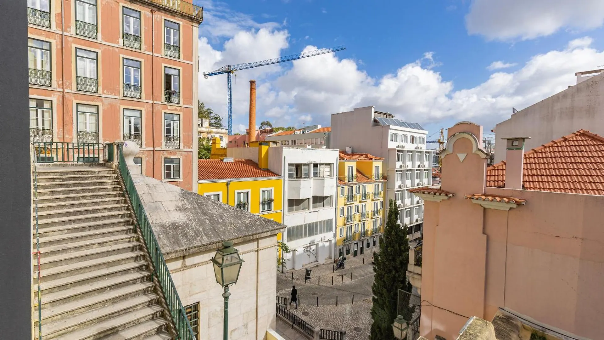 Classy 2Bdr House With Balcony By Lovelystay Lisbon Apartment